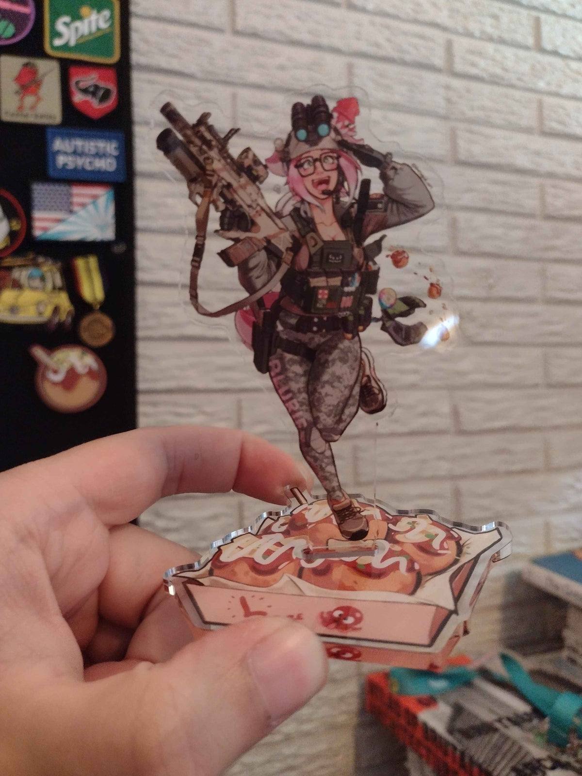 Blurie acrylic stand